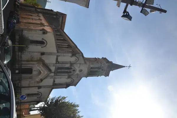 Cuisiniste sur Mesure 83 Cuisiniste sur mesure Gonfaron